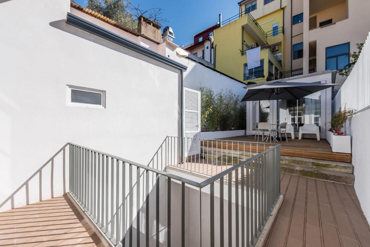 Backyard Palace Terrace Porto Exterior photo